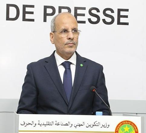 ولد أييه: قيود التصدير والأمطار وراء ارتفاع أسعار الطماطم