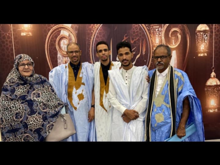محمد المامون محمد يتوج شاعرا للرسول