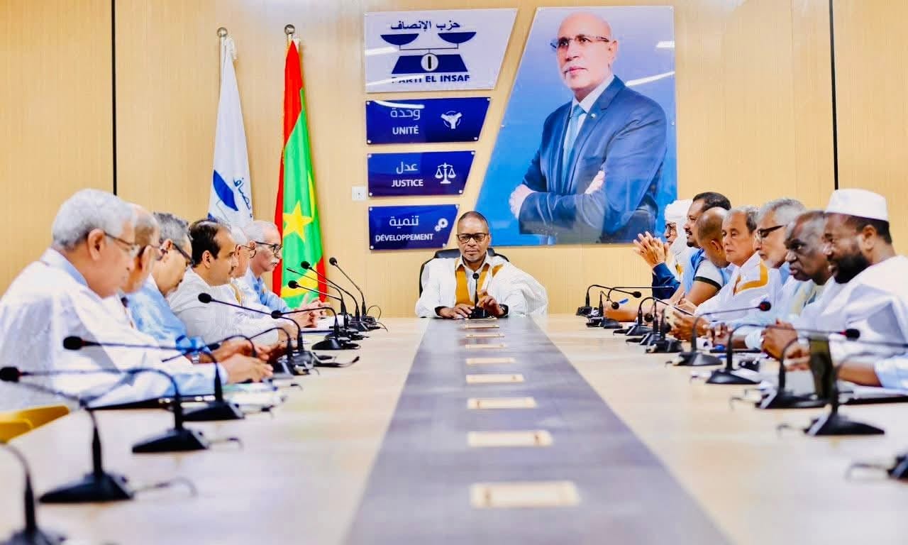 منسقية أحزاب الأغلبية توسّع صفوفها وتشكّل لجانًا تحضيرًا للحوار الوطني