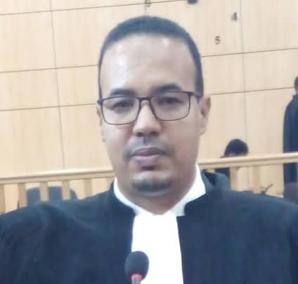 طموح صاحب الفخامة بين الوعد والوعيد