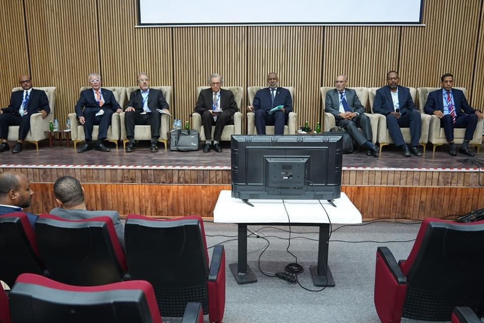 وزارة الصحة تشرف على إطلاق المؤتمر الخامس للجمعية الموريتانية لطب وجراحة العيون