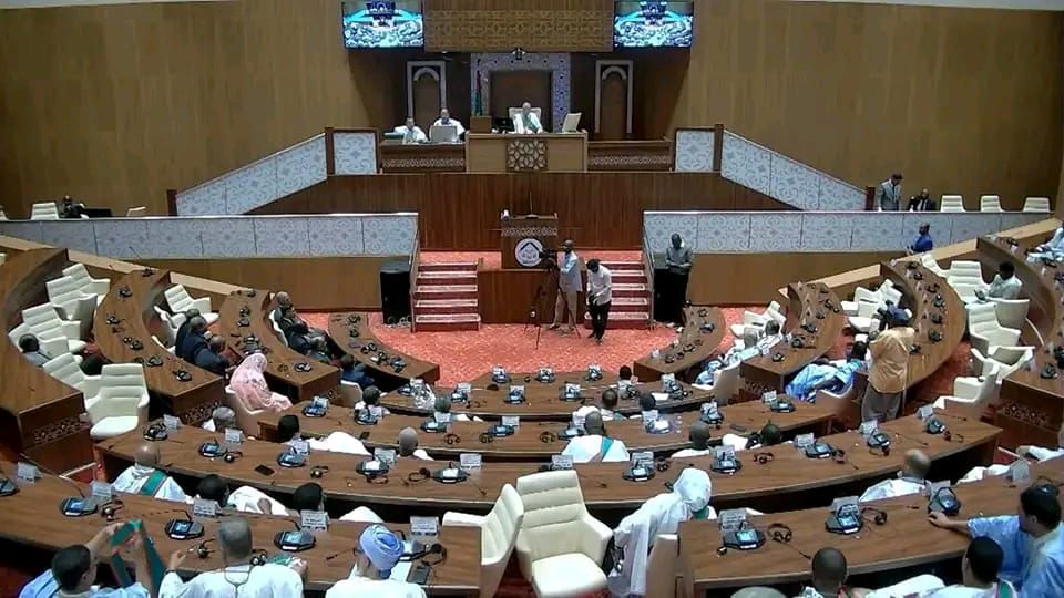 موريتانيا: افتتاح الدورة البرلمانية الاستثنائية لمناقشة برنامج الحكومة