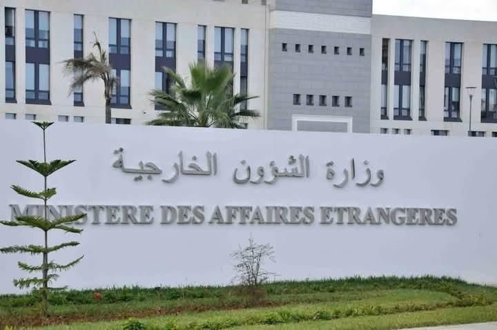 الجزائر تحتج على توقيف أحد دبلوماسييها في فرنسا
