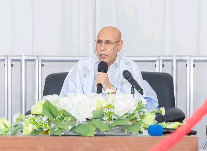 ولد الغزواني: يؤسفني أن مدينة نواذيبو ماتزال تعاني من نقص في المياه والكهرباء