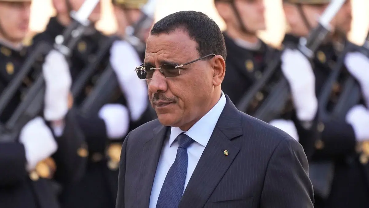 النيجر: ردود فعل إقليمية ودولية على قرار المجلس العسكري محاكمة بازوما