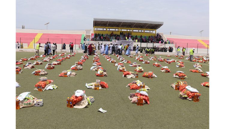 نواكشوط : برنامج تطوعي يوزع 200 سلة غذائية