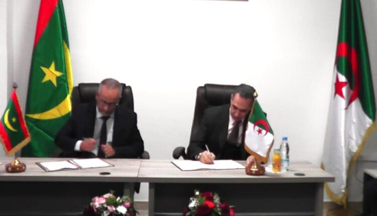 موريتانيا توقع مذكرة تعاون مع الجزائر في مجال حفظ وصيانة الوثائق