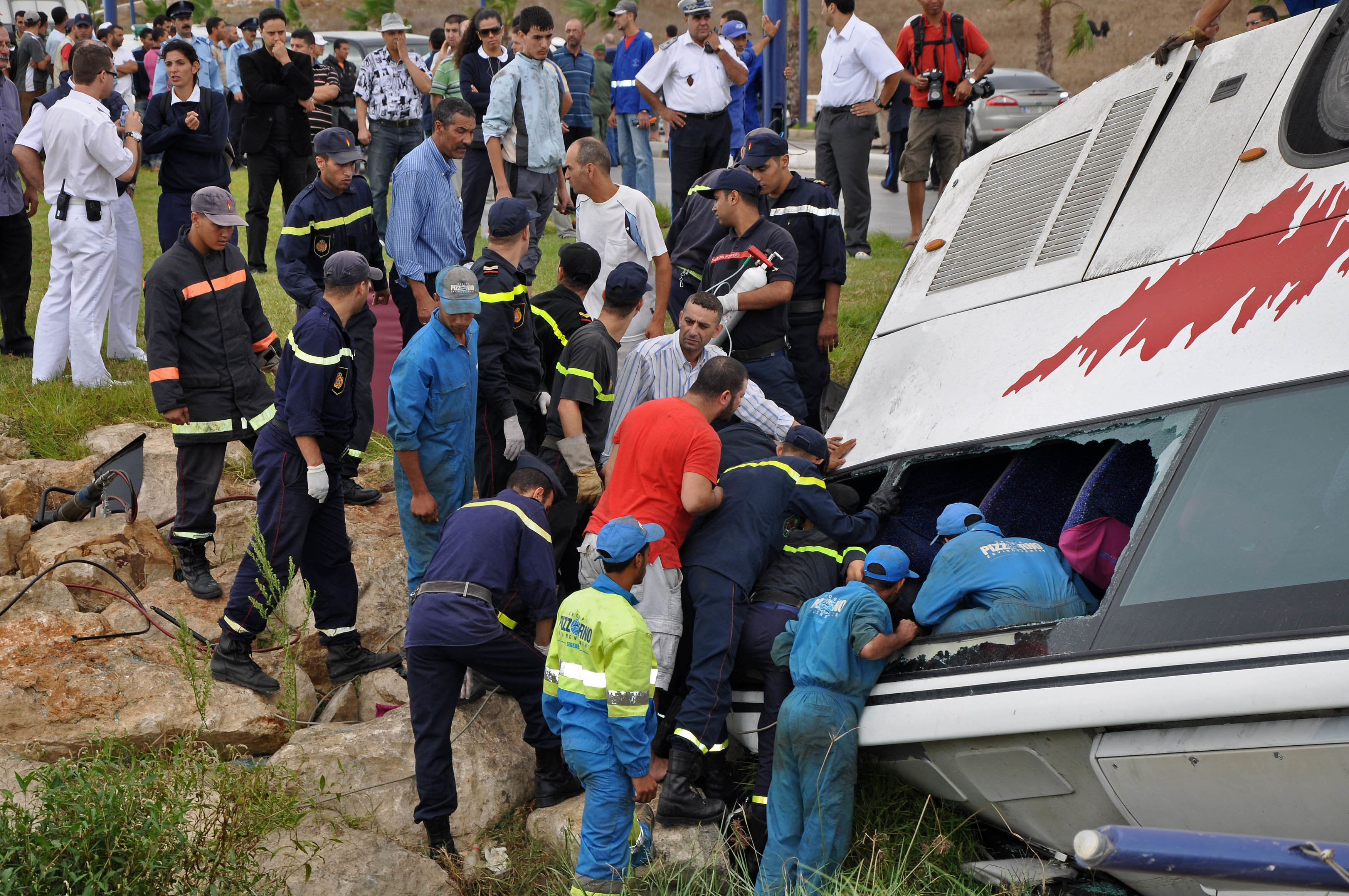 المغرب:  مصرع 24 شخصا في حادث سير بمحافظة أزيلال وسط البلاد