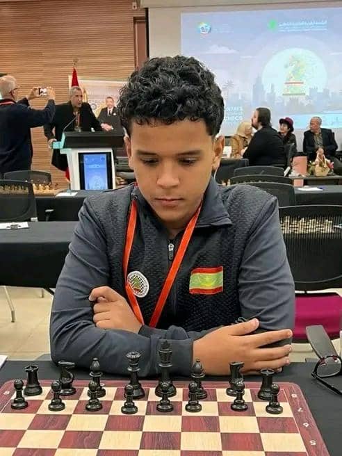 لاعب موريتاني يحرز المركز الأول في فئة أقل من 16 سنة في البطولة الفرنكوفونية للشطرنج
