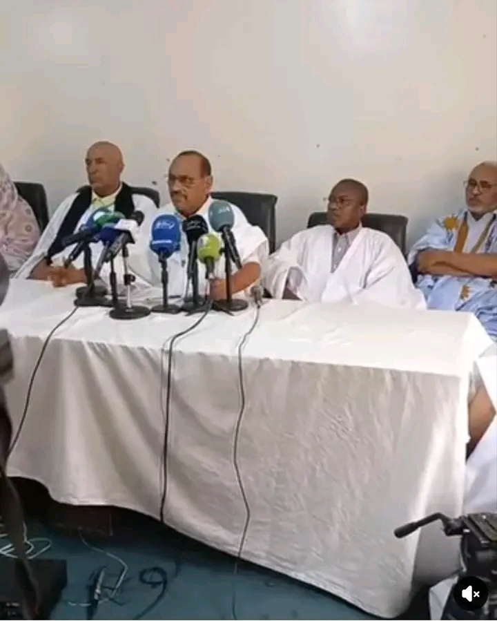 حزب "الصواب" يدعو لمحاربة الفساد وتعزيز المخزون الاستراتيجي لمواجهة الأزمات
