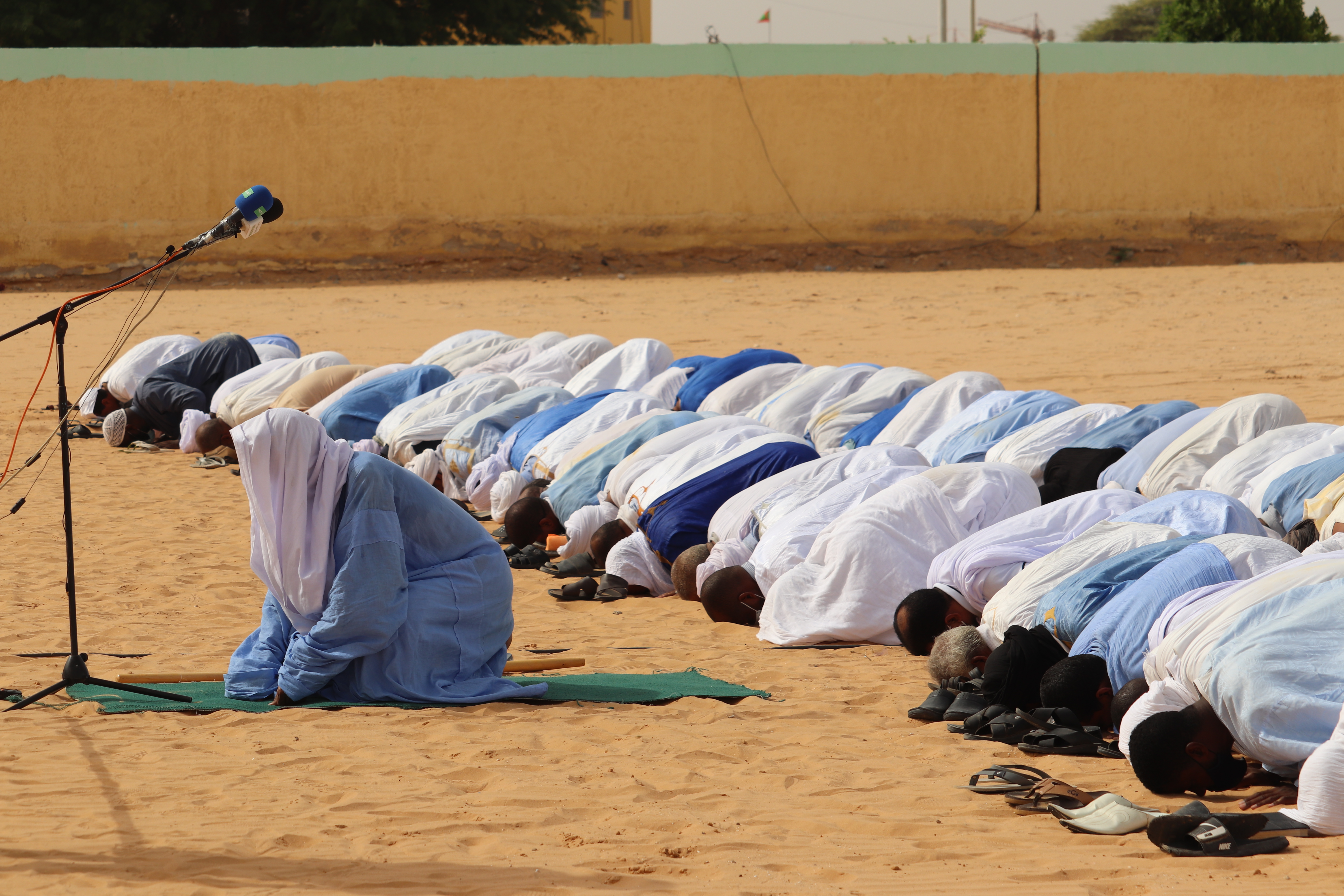 نواكشوط: إقامة صلاة الاستسقاء بحضور رسمي وشعبي (فيديو)