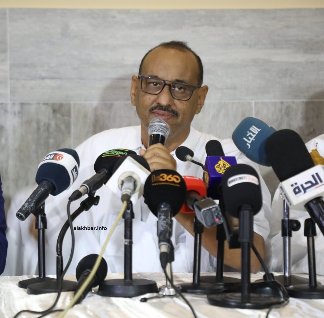حزب الصواب: تراجع الخدمات يتناقض مع الخطاب الرسمي عن الإنجازات