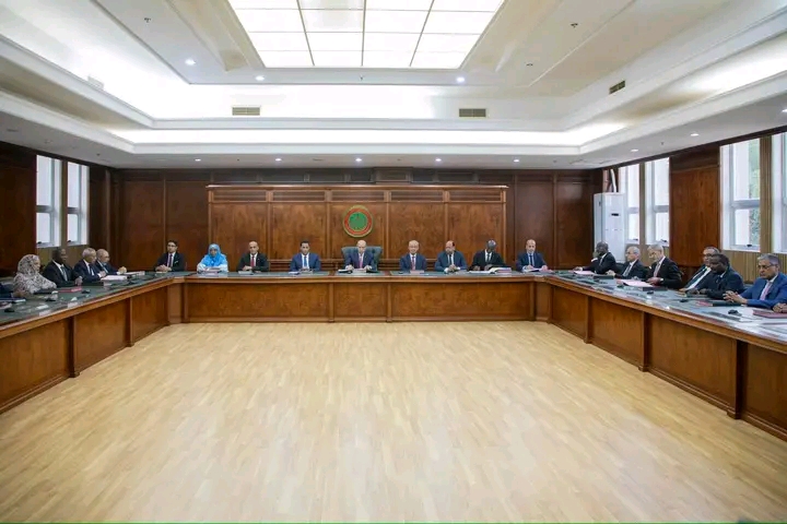 بعد أيام من تشكيلها.. عدد من أعضاء حكومة ولد أجاي يصرحون بممتلكاتهم