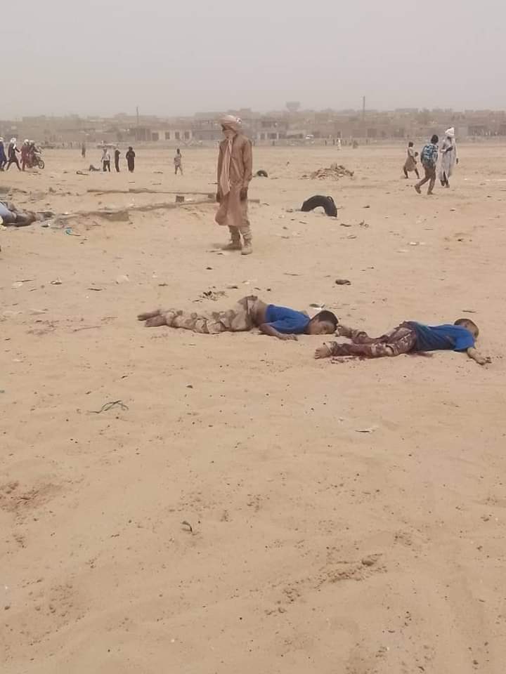 خلفت 21 قتيلا بينهم أطفال.. الجيش المالي ينفذ غارات جوية على منطقة "تينزاواتين"