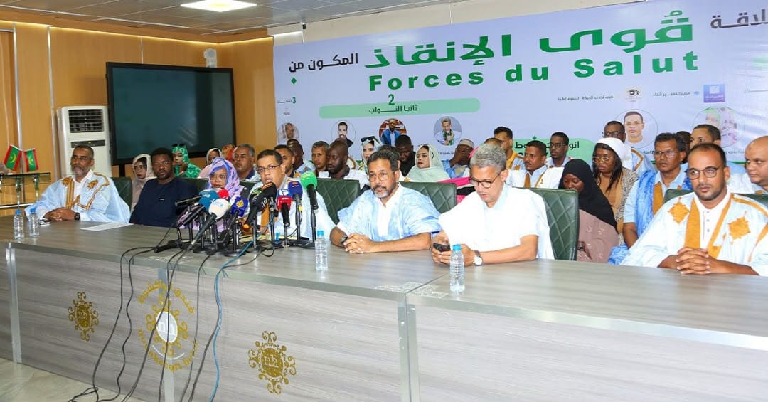 قوى الإنقاذ ينتقد توقيف أقارب مدونين وإسقاط عضوية برلمانيتين