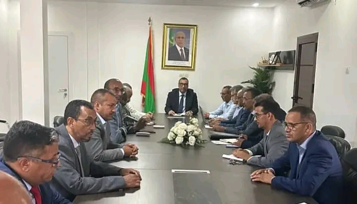 وزير التعليم العالي يدعو لخلق ظروف ملائمة لافتتاح دراسي ناجح