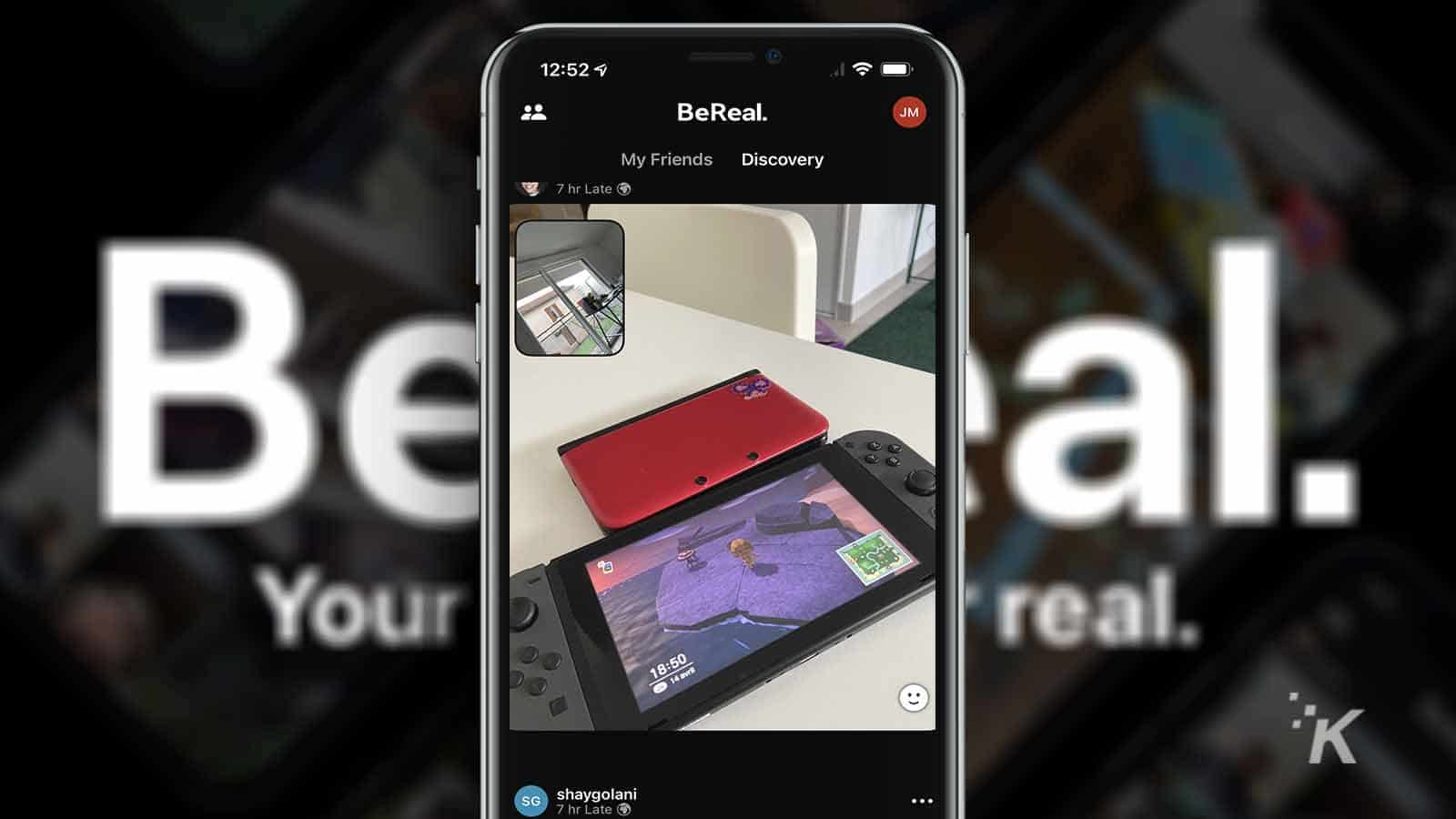 "BE REAL" تطبيق جديد يحارب الزيف والتصنع على وسائل التواصل