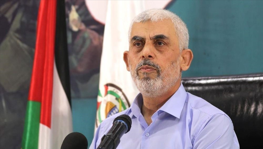حماس تطالب بإعداد لائحة بأسماء الأسرى في سجون الاحتلال