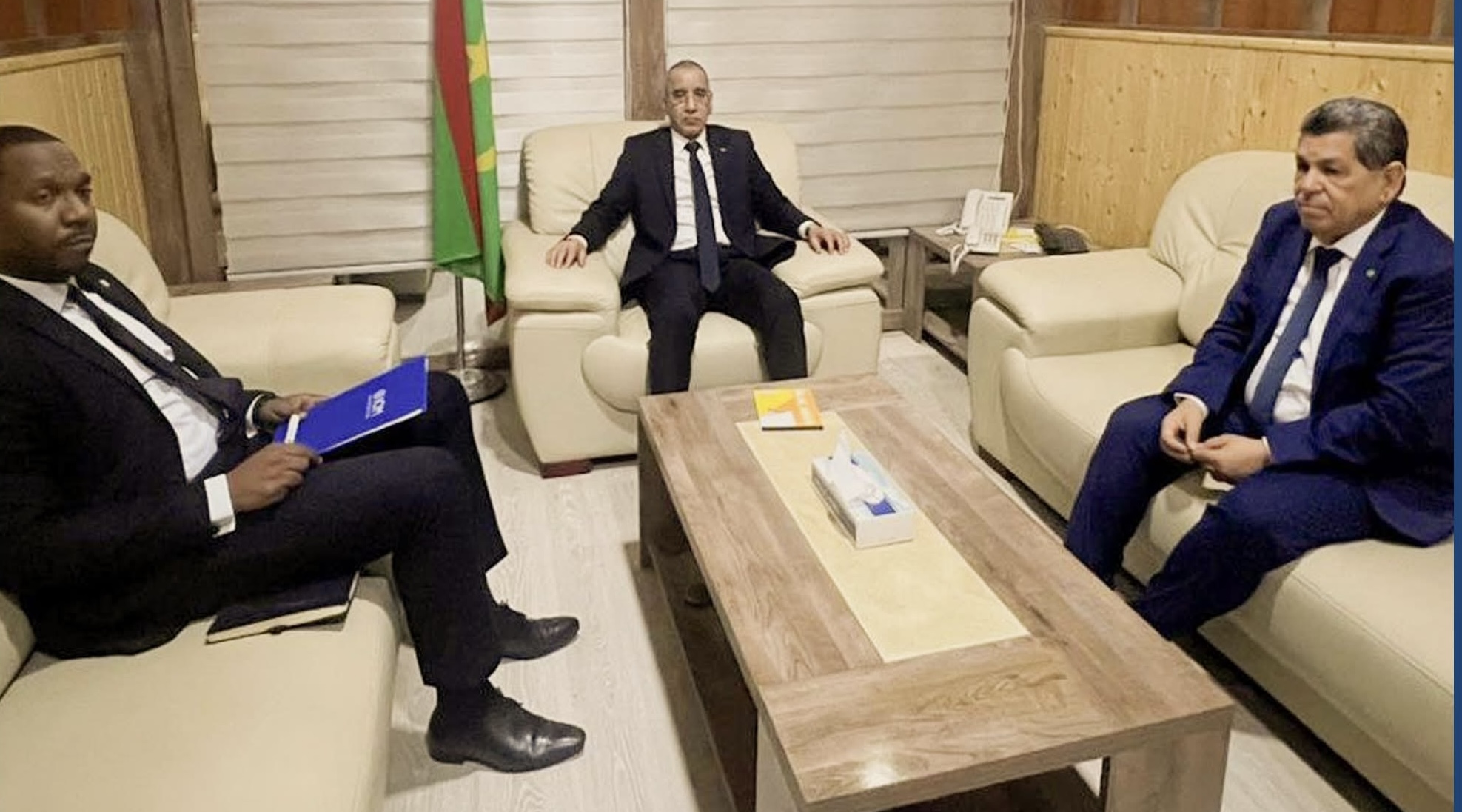 وزير الداخلية يلتقي رئيس بعثة المنظمة الدولية للهجرة في موريتانيا