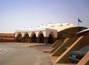 الاستعداد لجلسات محكمة العشرية على وقع ردود الفعل من دفاع وحزب الرئيس السابق
