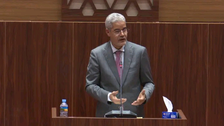 البرلمان يجيز 3 مشاريع لتعزيز الصمود وتطوير التكوين المهني وتوفير فرص عمل للشباب