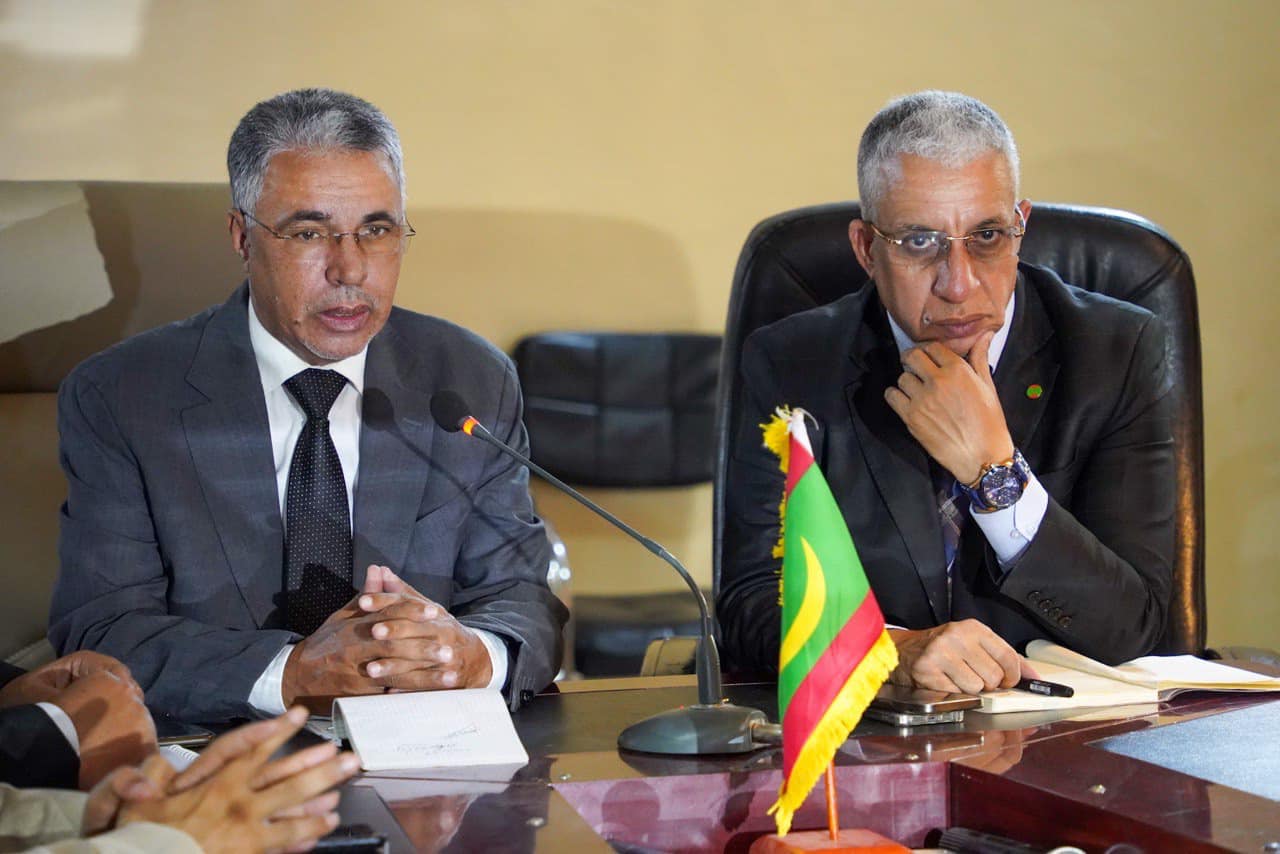 وزير الصحة: سيتم التغلب على النقص الحاصل في المعدات ومتأخرات العمال