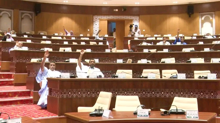 البرلمان يجيز ثلاثة مشاريع قوانين تتعلق باتفاقيات تمويل