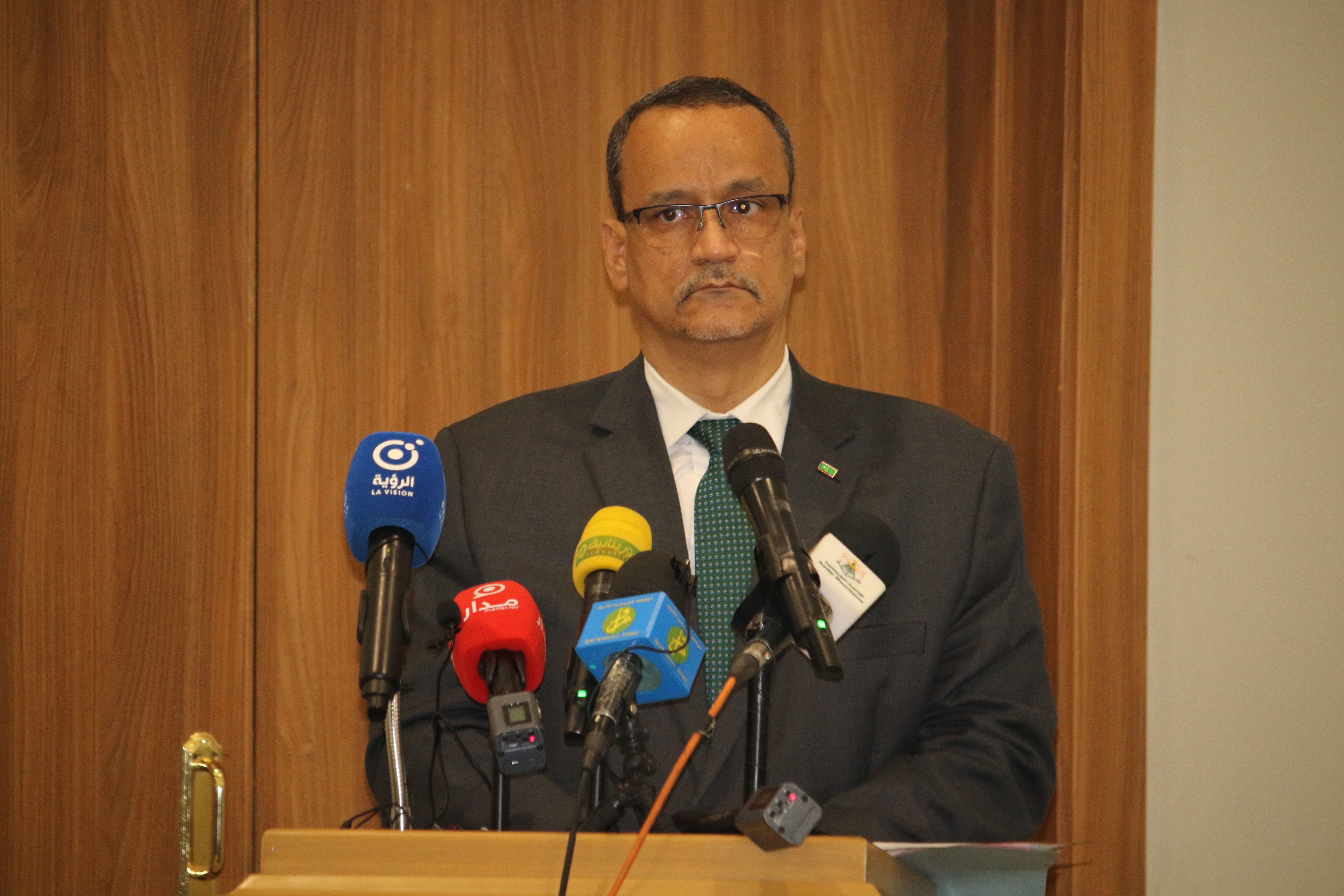 وزير الخارجية يبحث مع الجالية في الولايات المتحدة تسهيل إجراءات التحويلات المالية