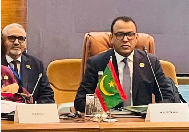 الحكومة: تبنينا استراتيجية تنموية تهدف إلى تحقيق نمو اقتصادي سريع ومتنوع