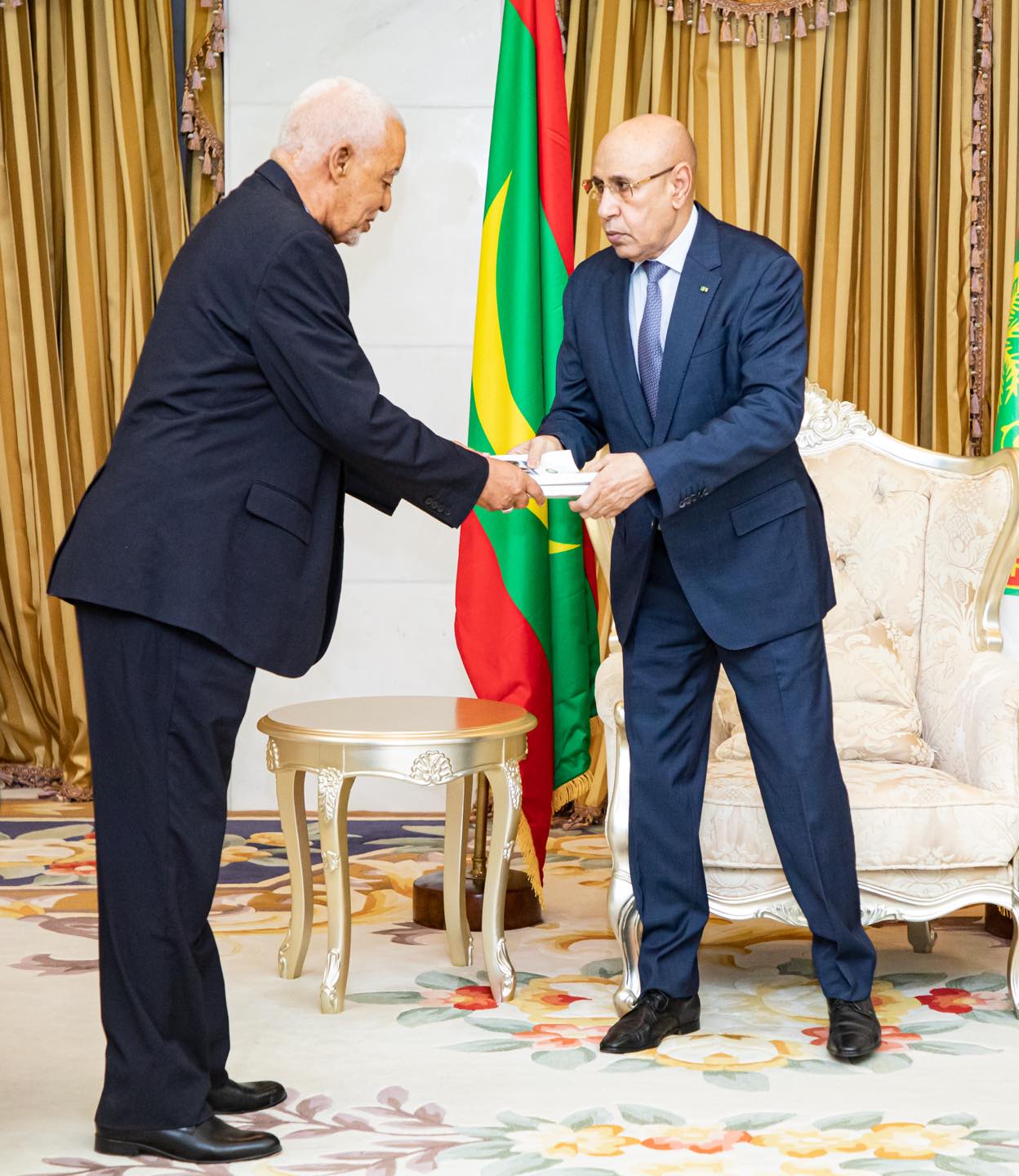 نواكشوط: ولد الشيخ الغزواني يتسلم تقريرا عن الانتخابات الأخيرة