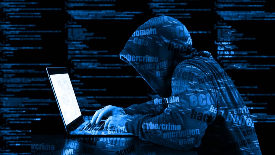 وزارة التحول الرقمي تحذر من تزايد محاولات الاحتيال الإلكتروني خلال العيد