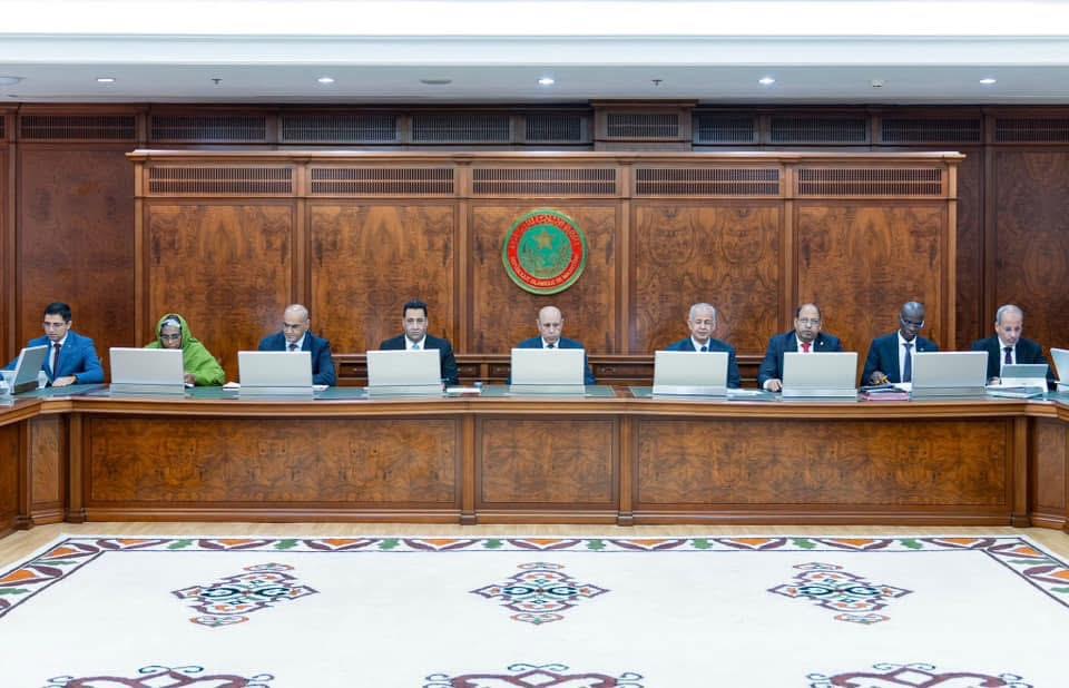 الحكومة تجيز مشروع مرسوم حول إنشاء قاعدة بيانات محلية للأسرالمتضررة من الكوارث