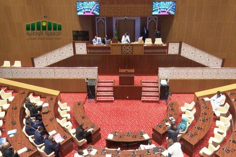 المصادقة على مشروعين قانونيين يتعلقان بالمعايير والنظم البيئية وحفظ التنوع البيولوجي