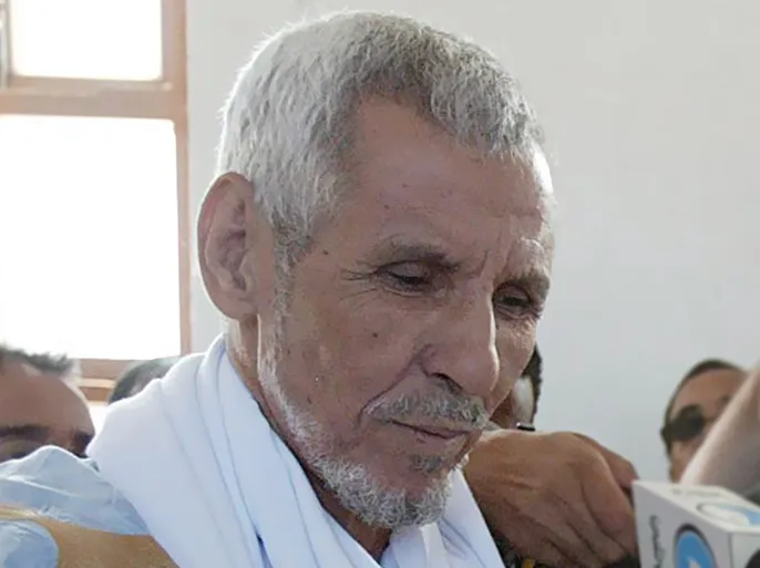 ولد هيدالة يعزي ولد عبد العزيز في وفاة والده
