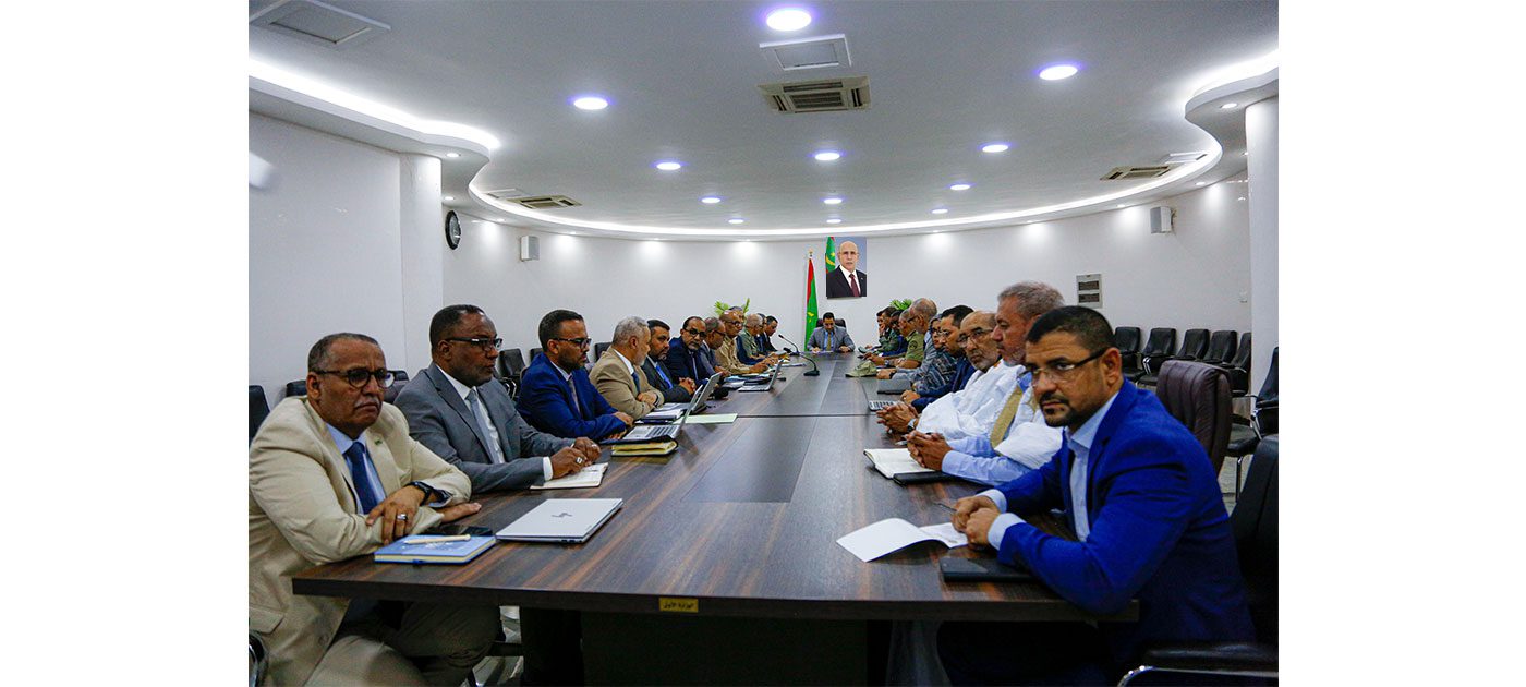الوزير الأول يترأس اجتماع متابعة إصلاح قطاع الأدوية