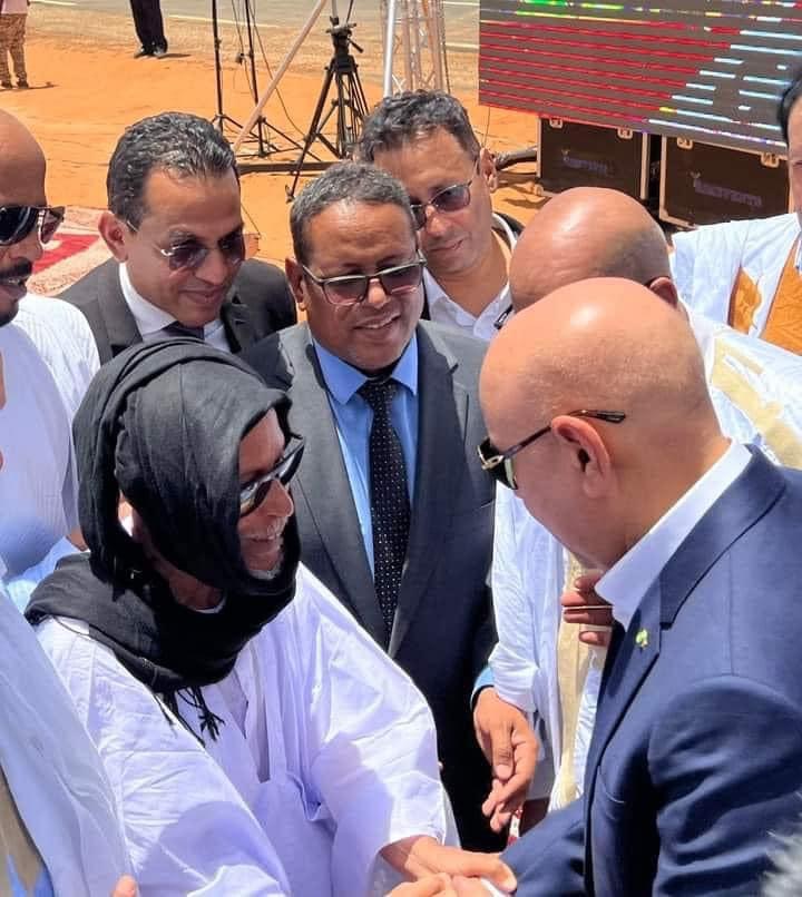 ولد الغزواني يتوجه  إلى النباغية لتدشين الطريق الرابط بينها مع طريق الأمل