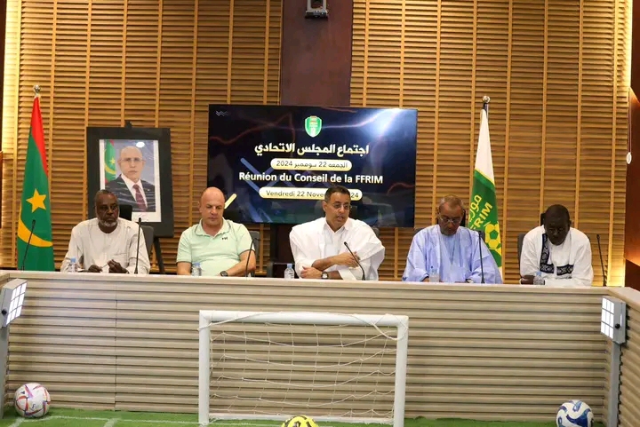 موريتانيا: اتحادية كرة القدم تعلن فك ارتباطها مع مدرب المنتخب الوطني أمير عبدو
