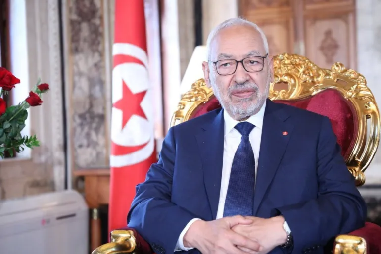 تضامنا مع المعتقلين السياسيين..راشد الغنوشي يعلن إضرابه عن الطعام