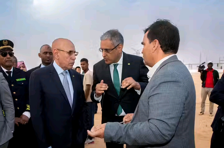 بقدرة 60 ميغاوات.. غزواني يضع حجر الأساس لبناء محطة كهربائية جديدة