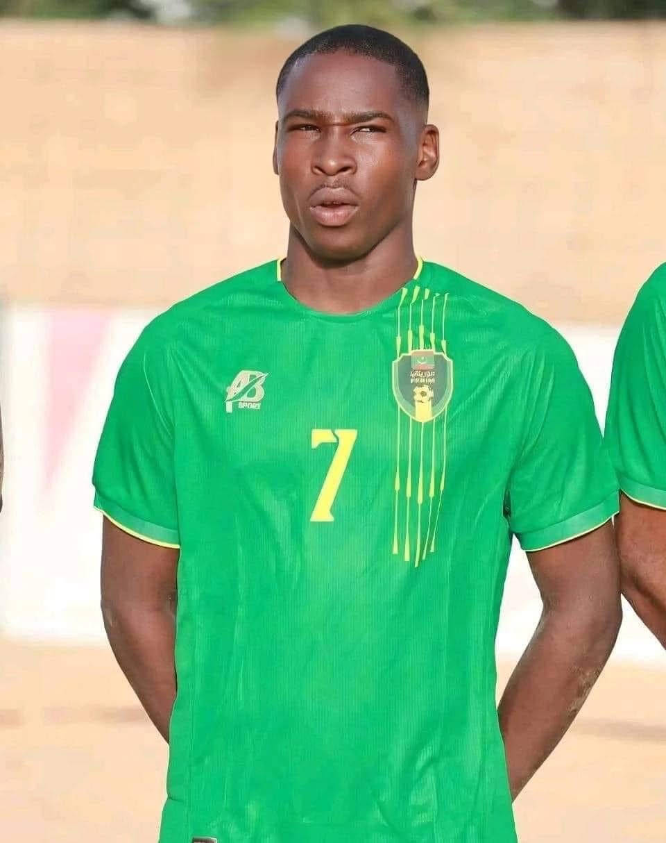 الشيخ بلخير أول لاعب موريتاني يرشح لجائزة أفضل لاعب في العالم في كرة القدم الشاطئية