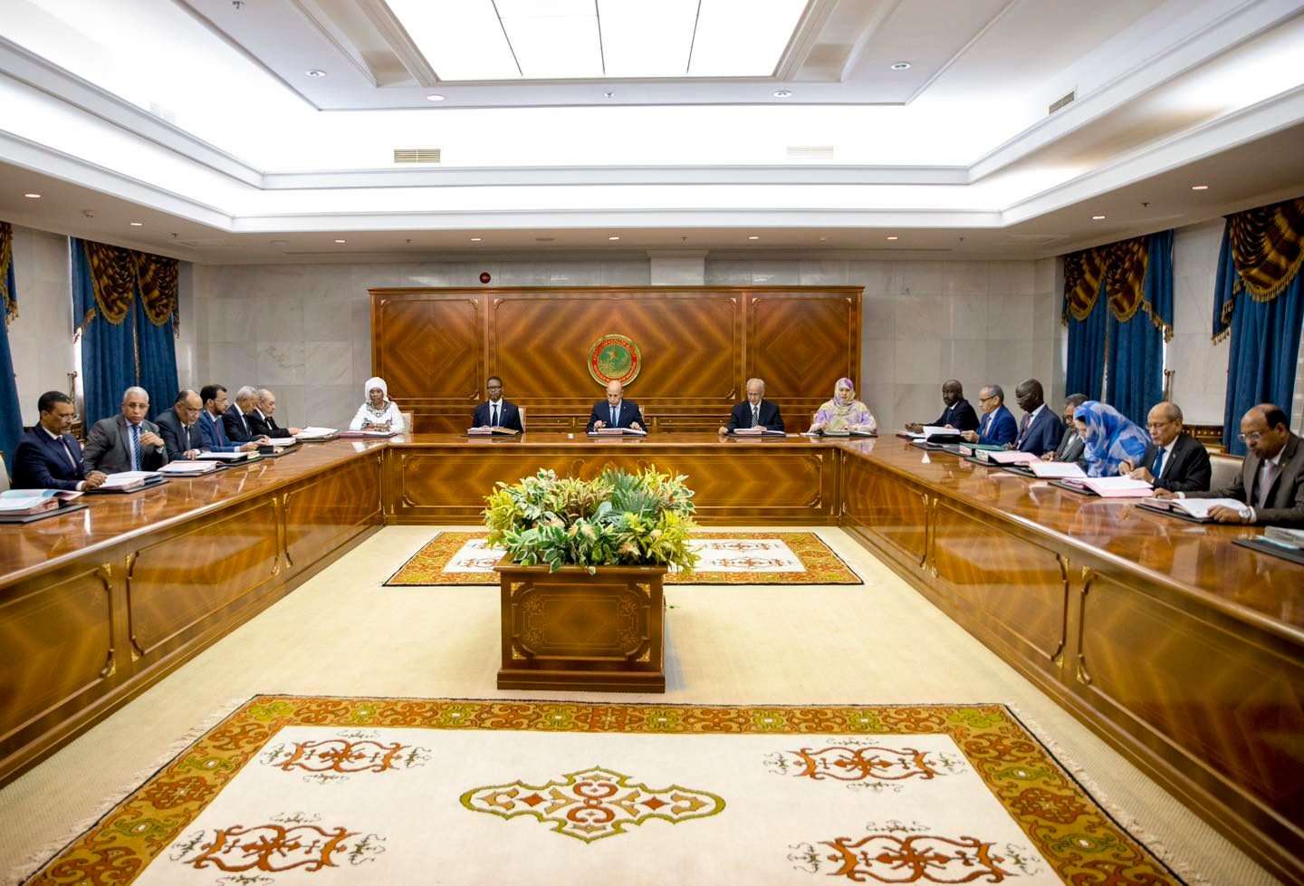 الحكومة تصادق على إنشاء مؤسسة ذات طابع صناعي وتجاري