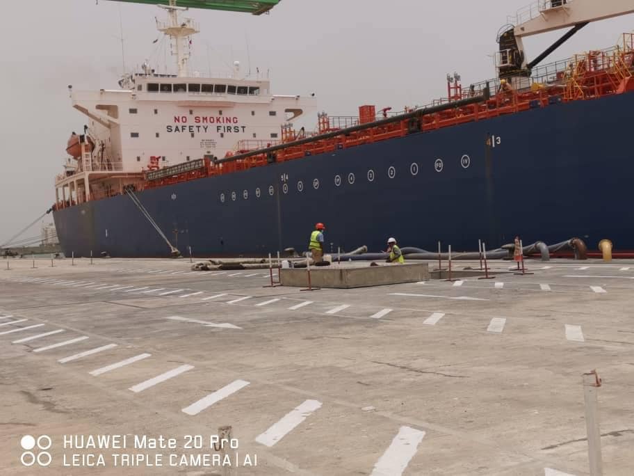 وزارة البترول: أحوال المناخ حالت دون رسـو بواخر محملة بالمحروقات