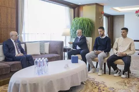 ولد الغزواني: سنعمل على تحسين ظروف الطلاب الموريتانيين في الصين