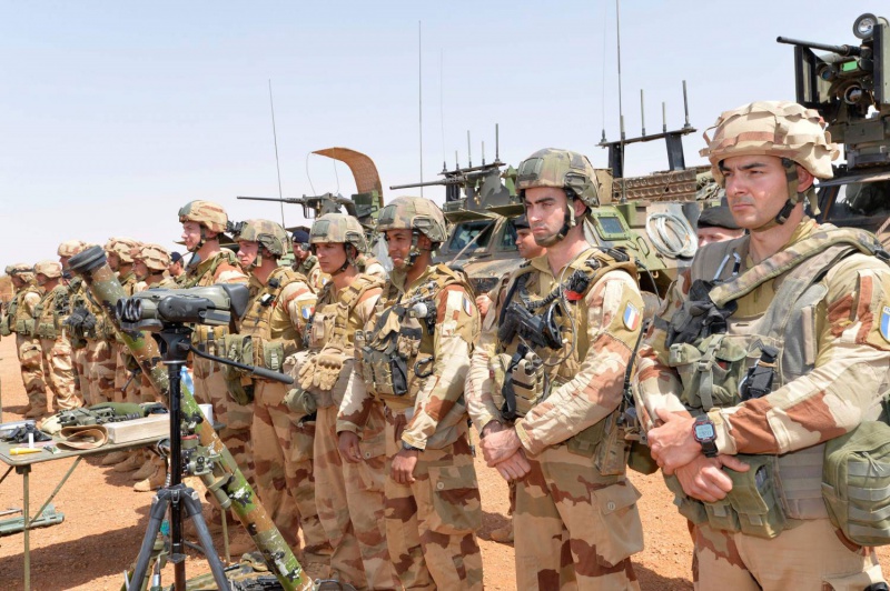 النيجر: الجيش يعلن مغادرة أكثر من 900 جندي فرنسي