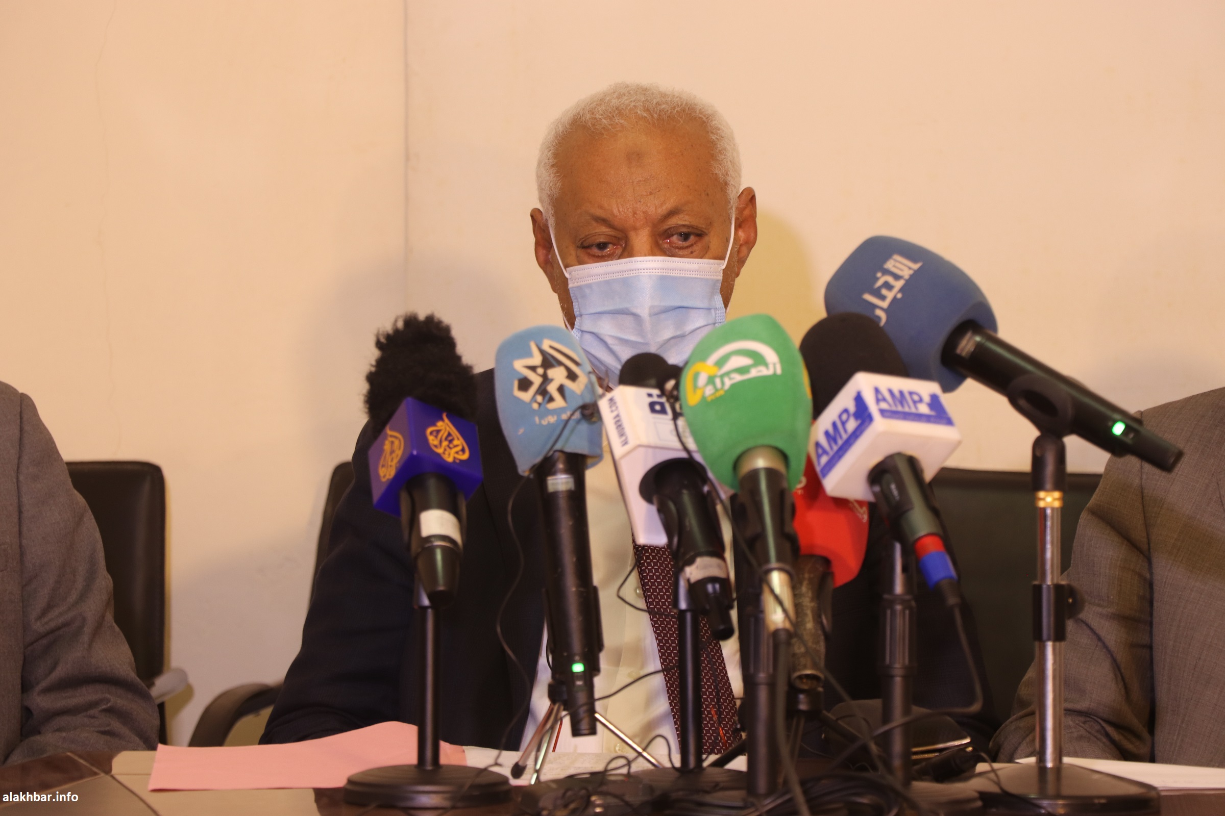 نواكشوط: دفاع عزيز يرفع دعوى ضد قضاة التحقيق في قضايا الفساد