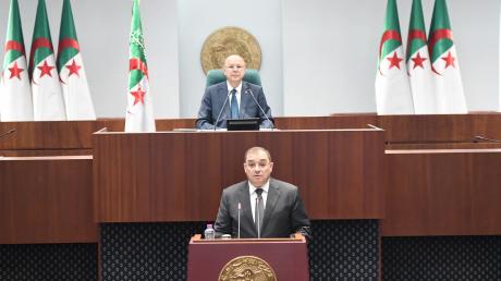 الجزائر تعلن تفعيل الإعدام في قضايا المخدرات الكبرى