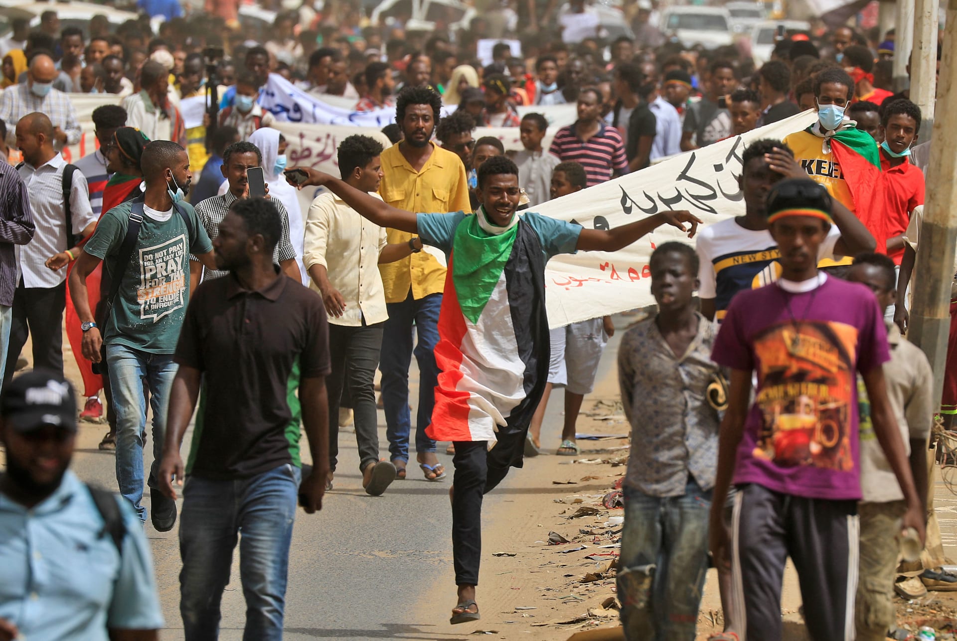 السودان: مقتل متظاهر في مدينة أم درمان