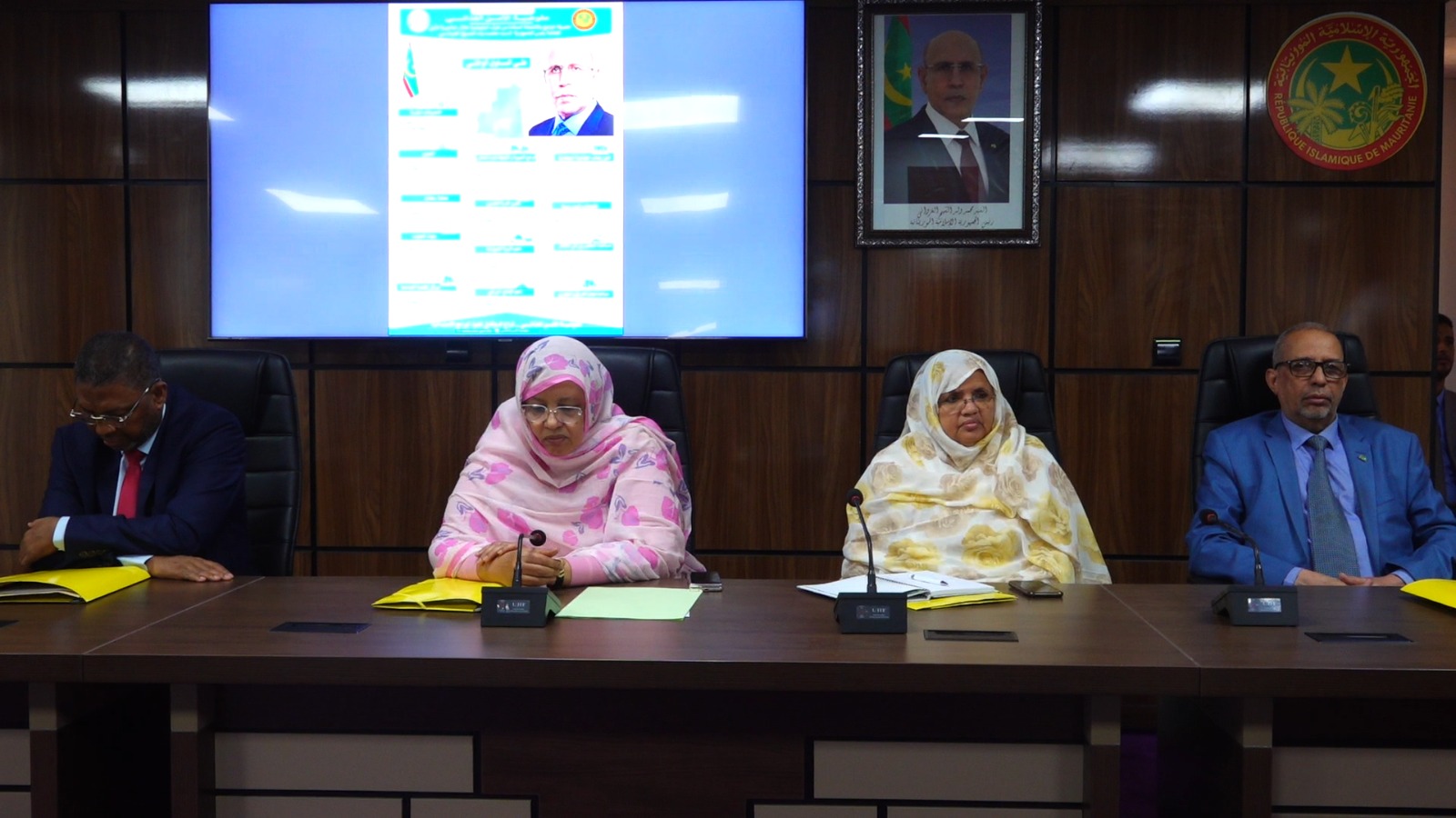 مفوضة الأمن الغذائي تستعرض حصيلة عمل قطاعها أمام رؤساء المجالس الجهوية