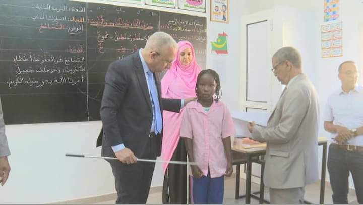 وزارة التهذيب تنذر مؤسسة تعليمة بمقاطعة تفرغ زينه