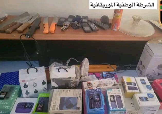 نواكشوط: إلقاء القبض على عصابة تمتهن السرقة بواسطة الكسر والسلب